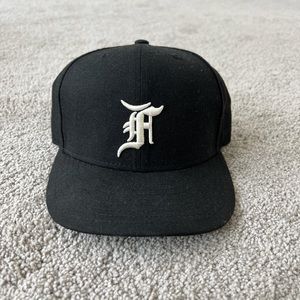 Fear of God Essentials Hat 7 3/8 New Used Once